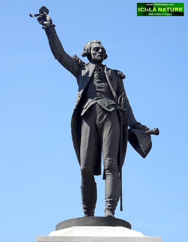 10-LE PUY STATUE OF LAFAYETTE