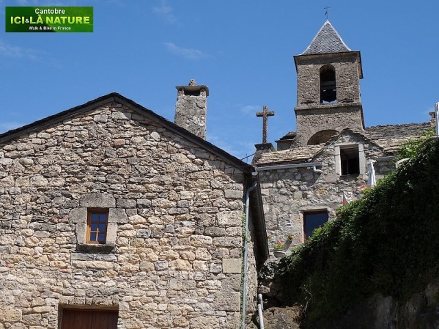 27-clocher eglise village montagne cevennes