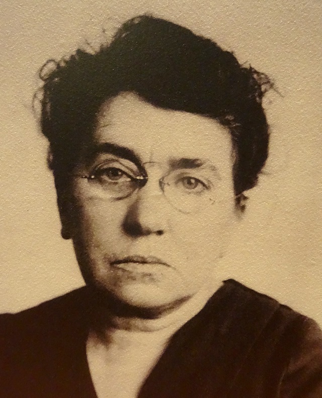 18-sherman pictures immigrant people