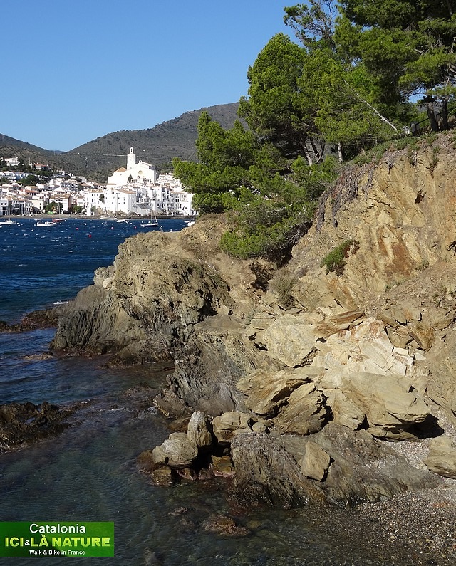 23-spanish sea coast cadaques