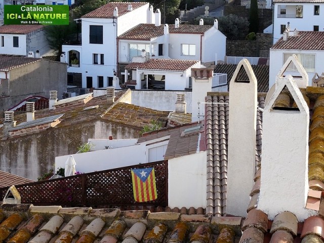 51- walking travels spain cadaques