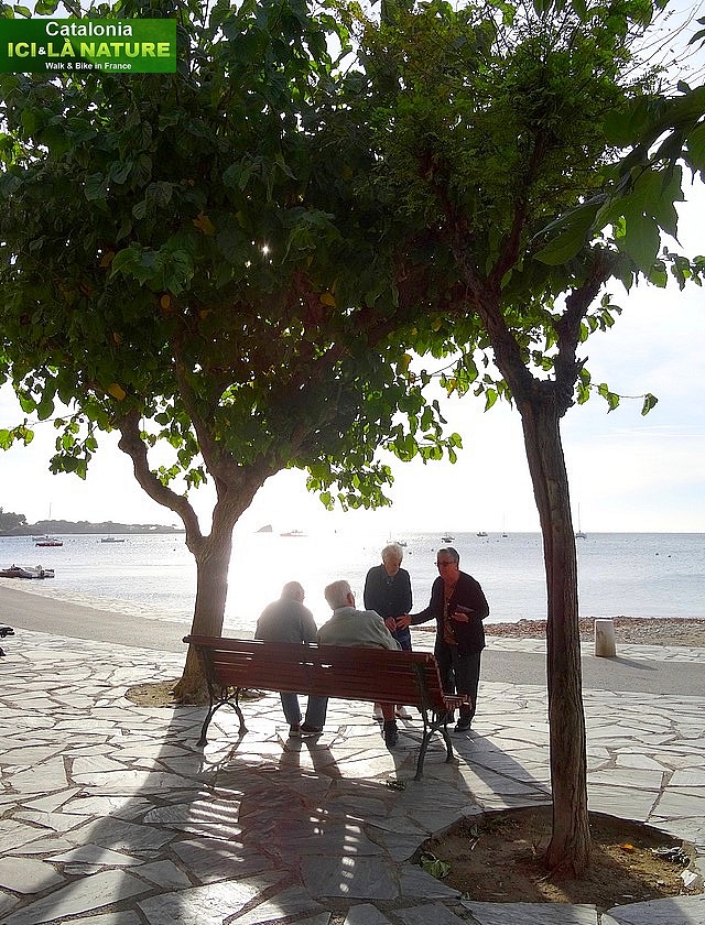 54- speaking in the front of mediterranean sea spain