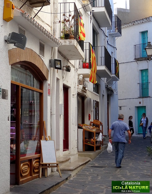 68-catalonia holidays