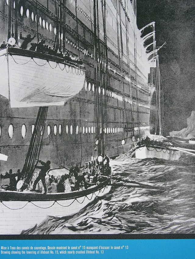 sinking titanic 1912