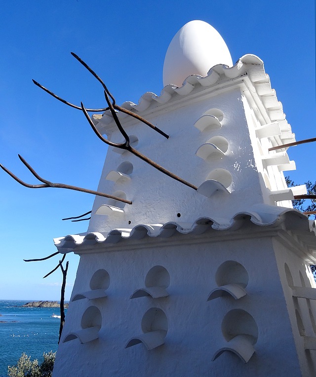 45-walking holidays spain catalonia