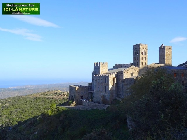 79-monastere en espagne