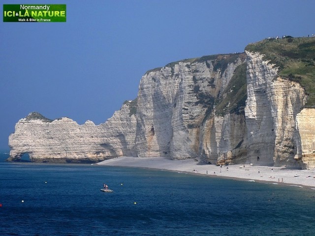 11-biking tour normandy etretat