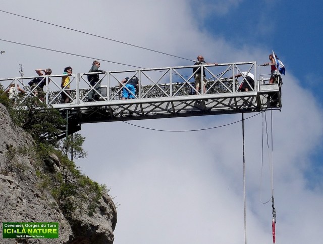 29-great bungee jumping locations in France.