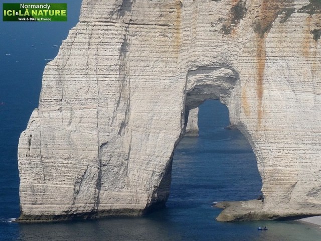 48-monet cliffs impressionist place in france