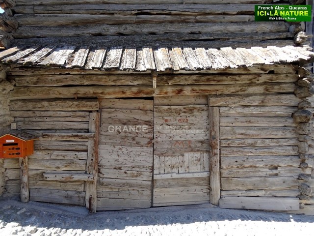 22- walking hiking alps grange