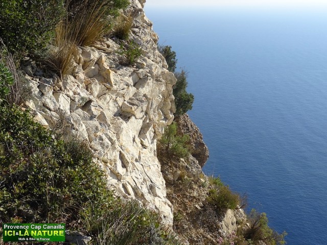 39- walk mediterranean sea