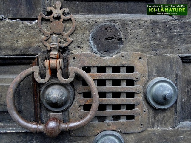 68-santiago route in france