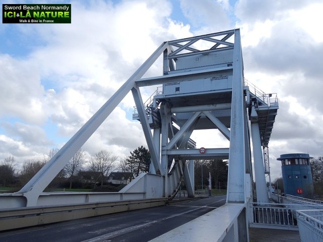 49-image pegasus bridge 6 juin 1944