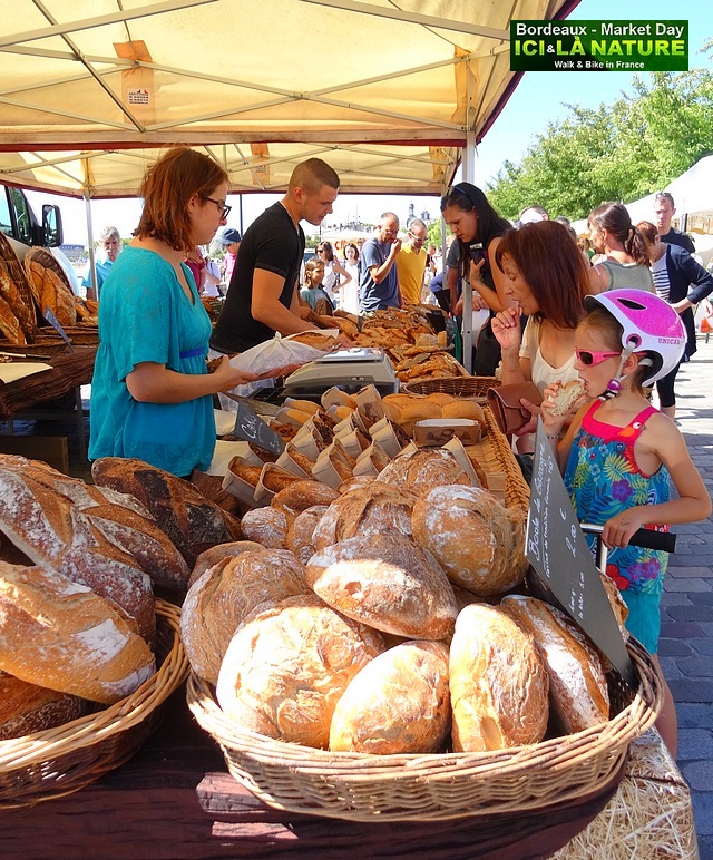 28- FRENCH BREAD BAKER OUTDOOR MARKET BORDEAUX