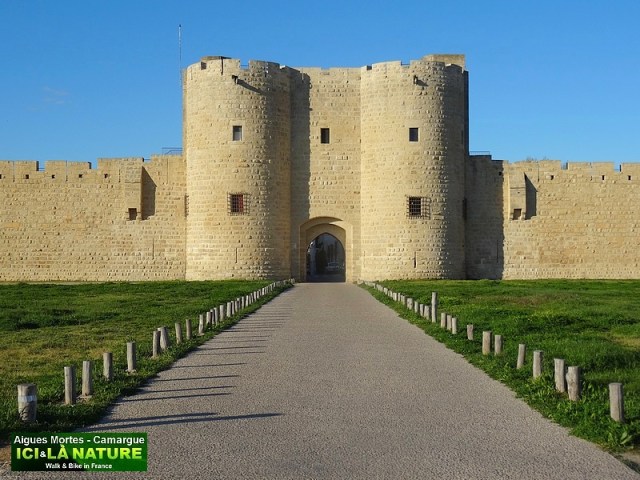 40-FORTIFIED CASTLE AIGUES MORTES