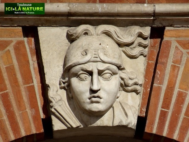 53-toulouse-way-st-james-in-france