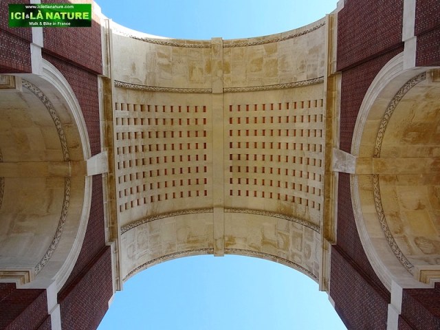 20-great-britain-world-war-1-somme-battles-thiepval