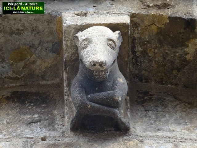 11-gargouille-moyen-age