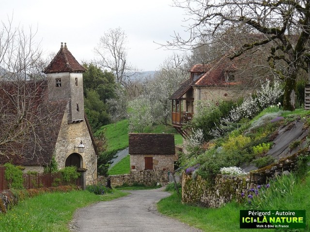 12-walk-tour-perigord-dordogne