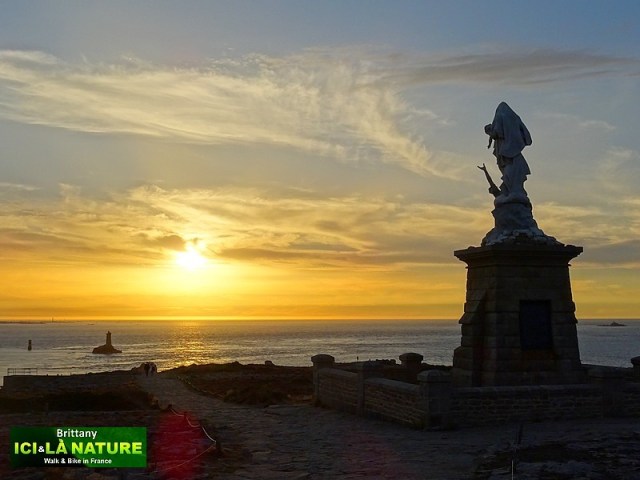40-notre-dame-des-naufrages-pointe-du-raz